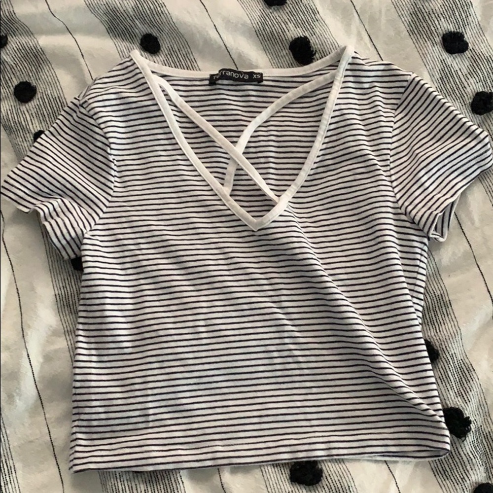 cute blank and white crop top